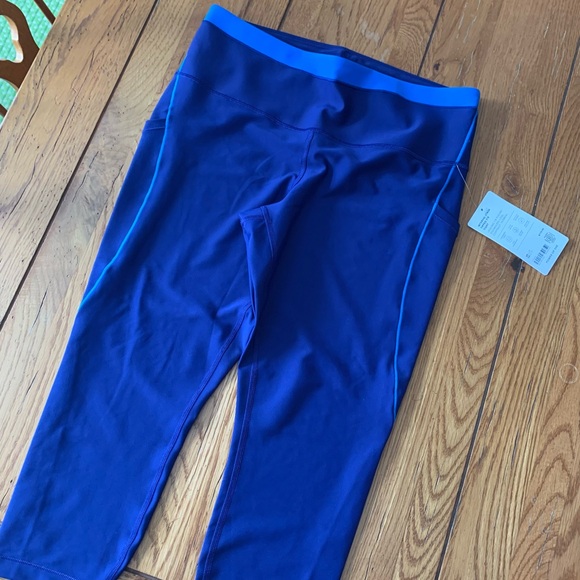 Athleta leggings - Picture 3 of 5